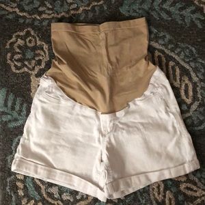 Maternity shorts